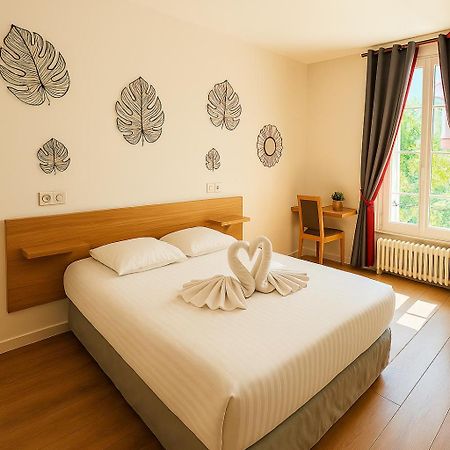 Logis Hotel Du Cirque Troyes Centre Historique 외부 사진