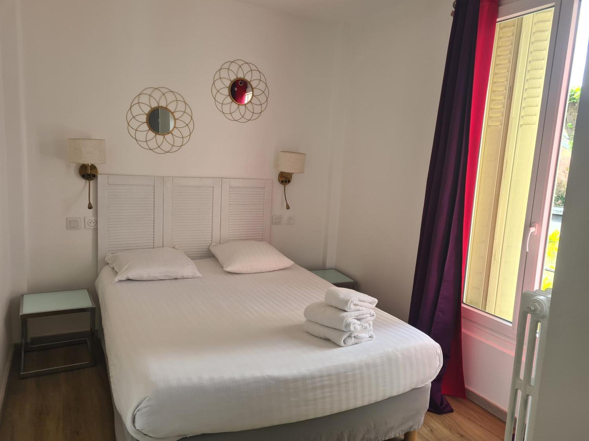 Logis Hotel Du Cirque Troyes Centre Historique 외부 사진
